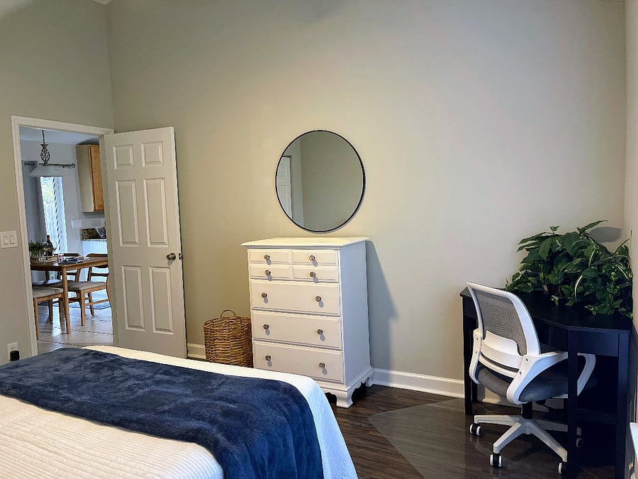 2nd bedroom