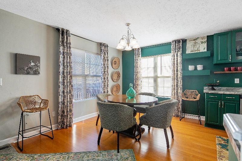 Furnished Finder property 363717_1 photo 8