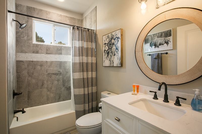 Hall Bathroom