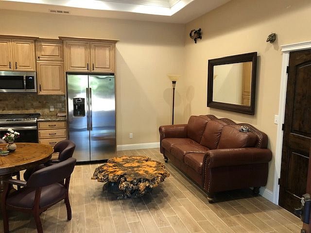 Furnished Finder property 363958_1 photo 9