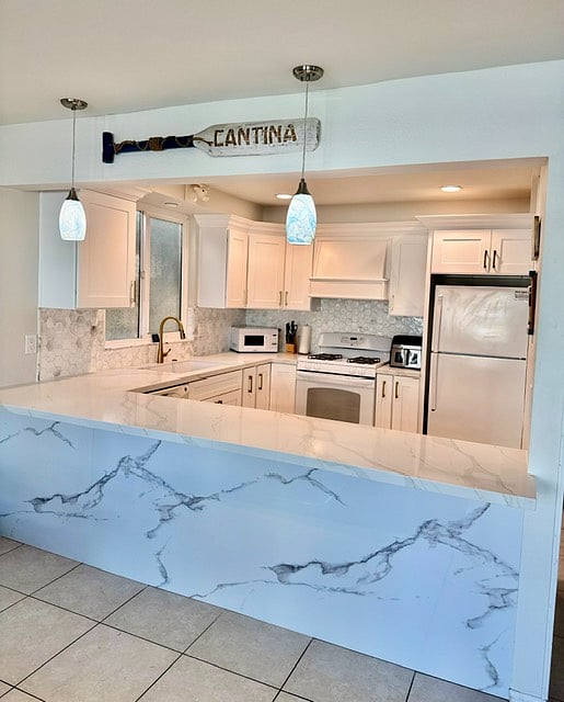 Furnished Finder property 364001_1 photo 5