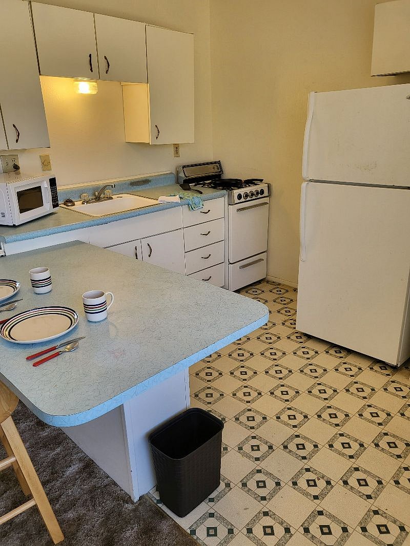 Furnished Finder property 364016_2 photo 18