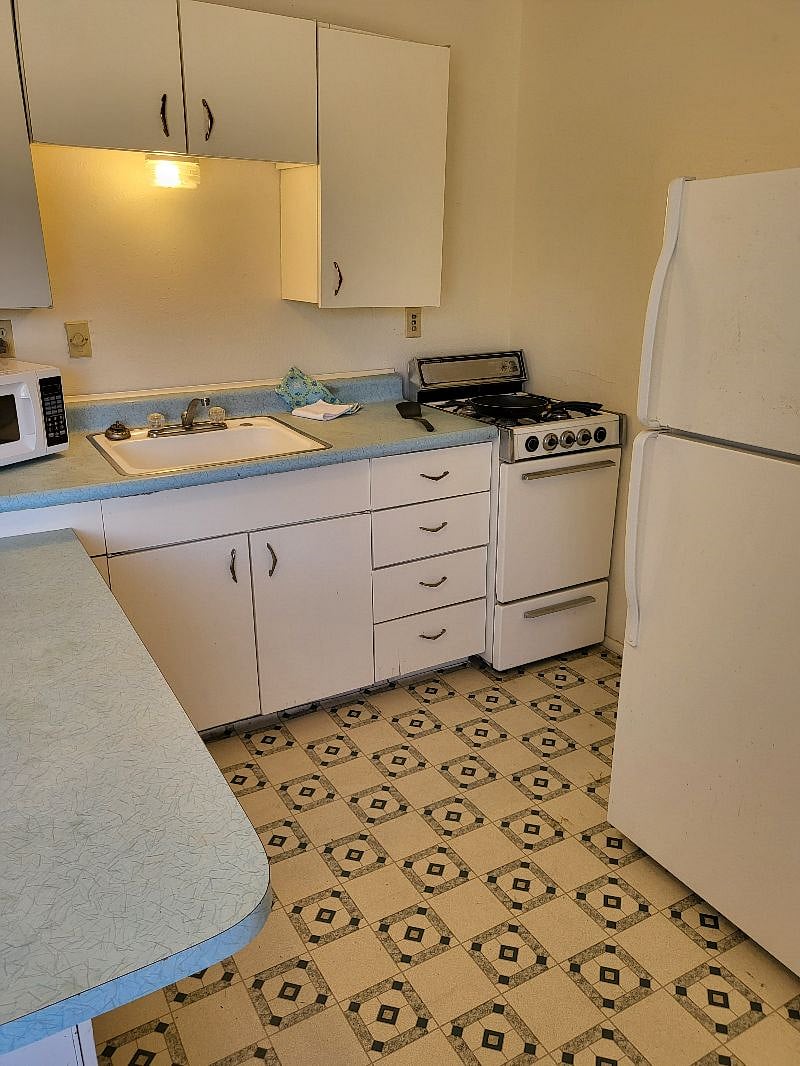 Furnished Finder property 364016_2 photo 23