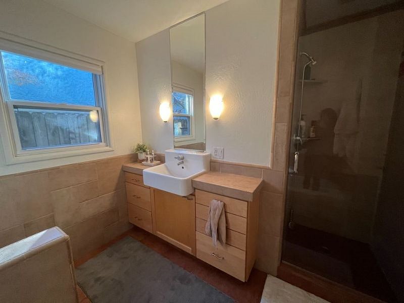 Furnished Finder property 364239_1 photo 9
