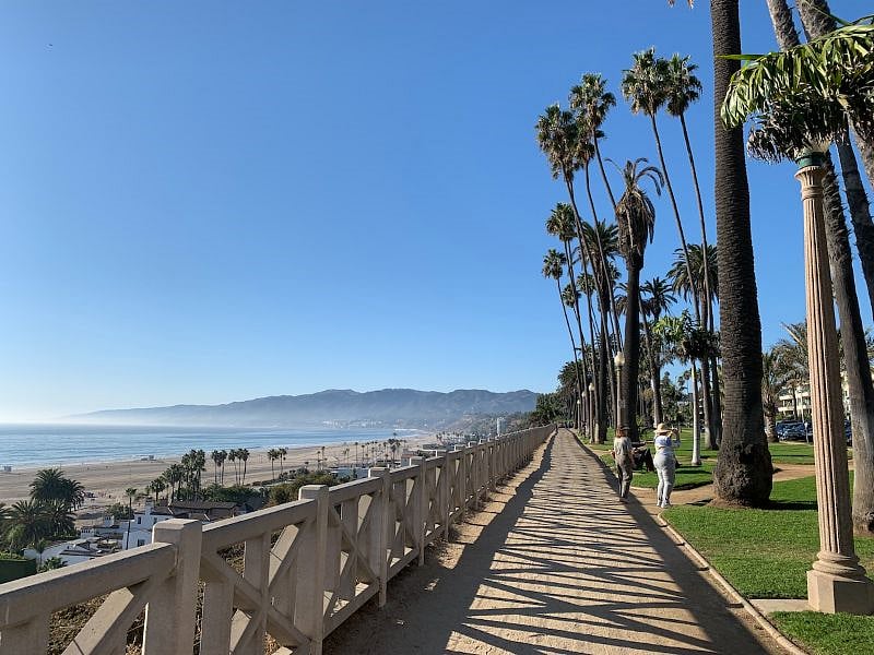 This view from Palisades Park is a 5 minute walk