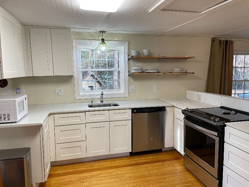 Furnished Finder property 364322_1 photo 6
