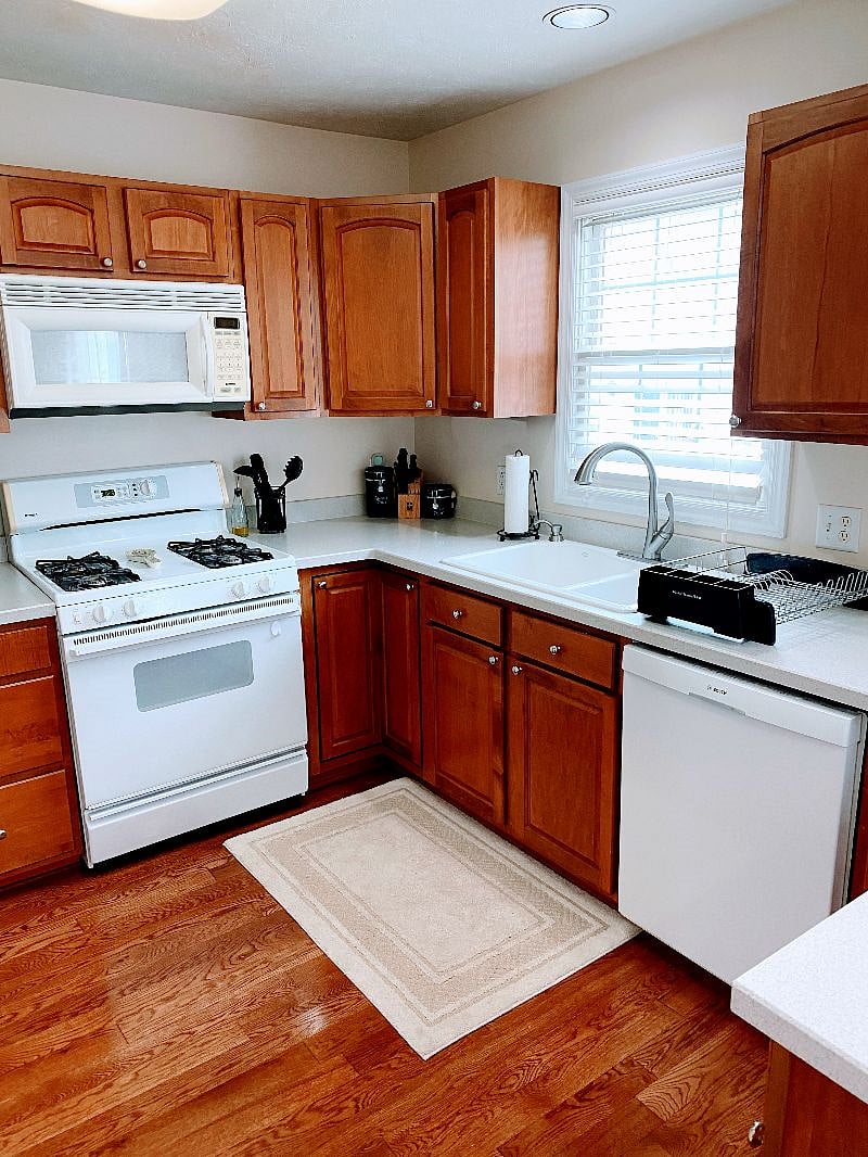 Furnished Finder property 364350_1 photo 12