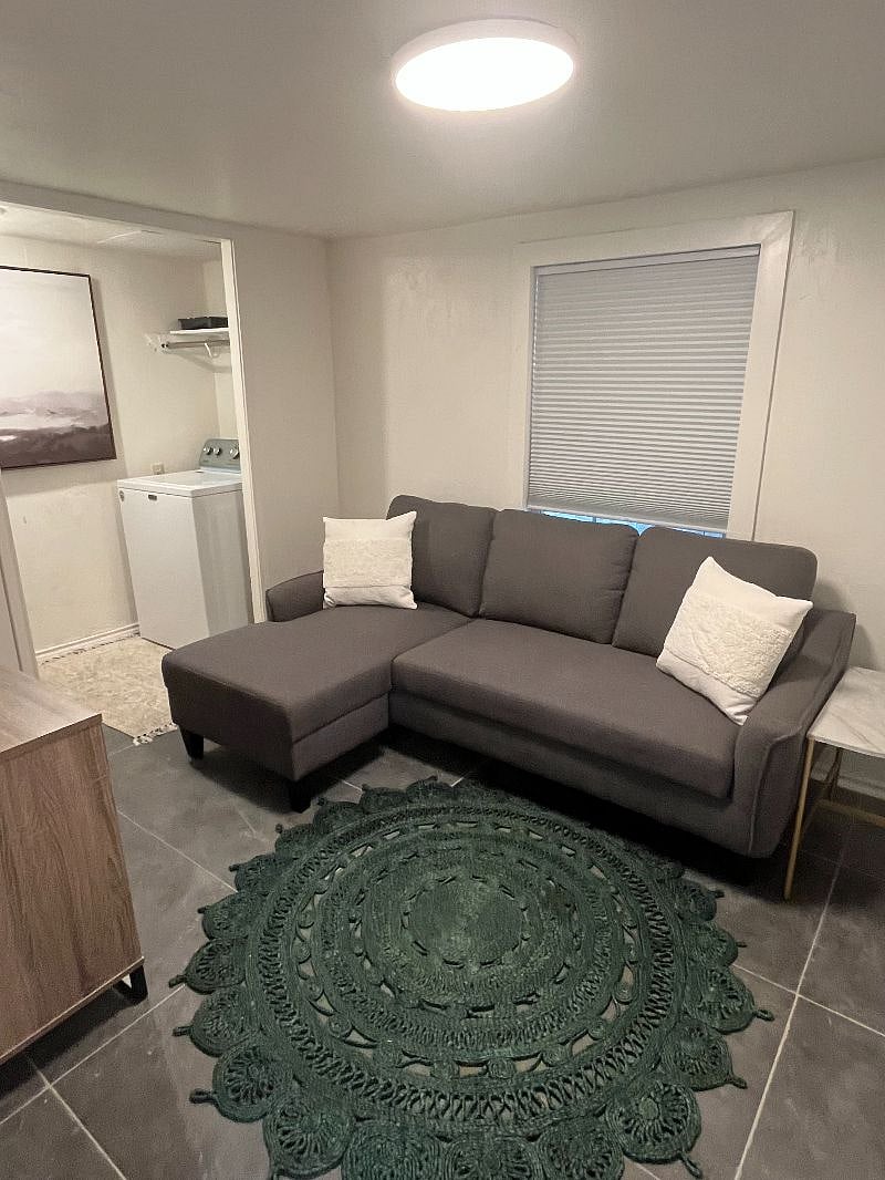 Furnished Finder property 364412_1 photo 11