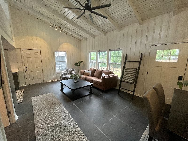 Furnished Finder property 364412_1 photo 3
