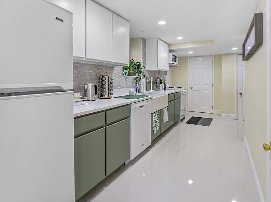 Furnished Finder property 364469_1 photo 3