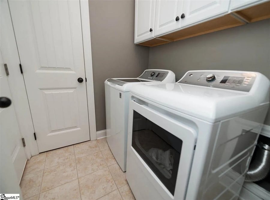 Furnished Finder property 364501_1 photo 7