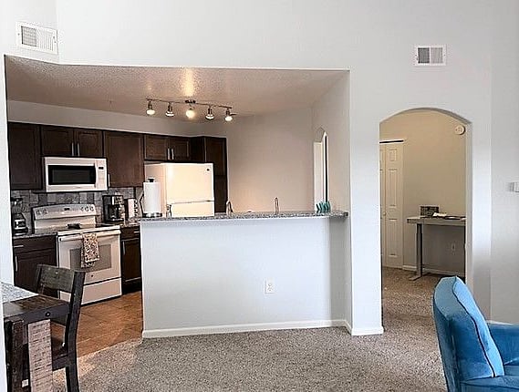 Furnished Finder property 364524_1 photo 3