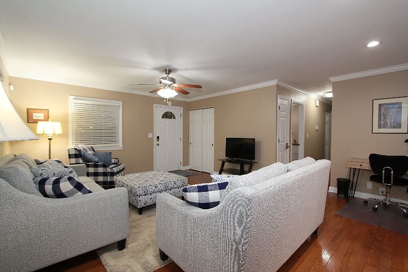 Furnished Finder property 364550_1 photo 3