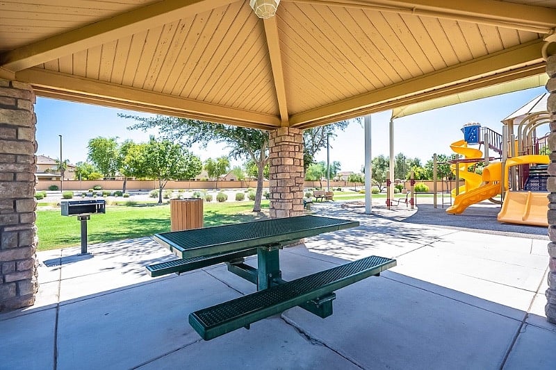 Furnished Finder property 364572_1 photo 17