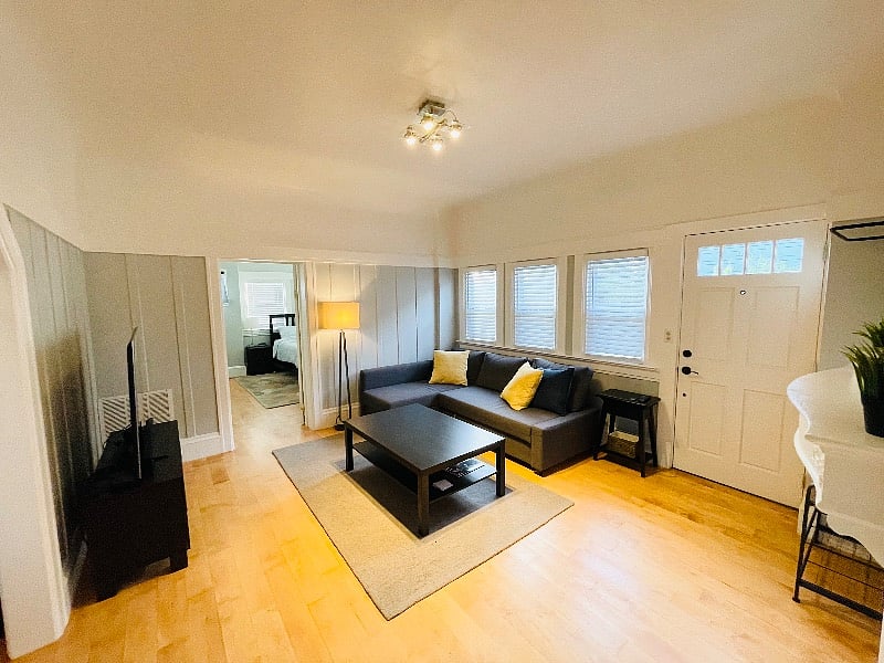 Furnished Finder property 364660_1 photo 3
