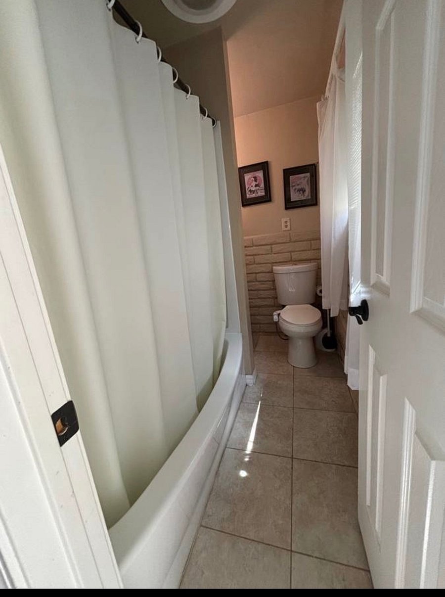 Furnished Finder property 364724_1 photo 9