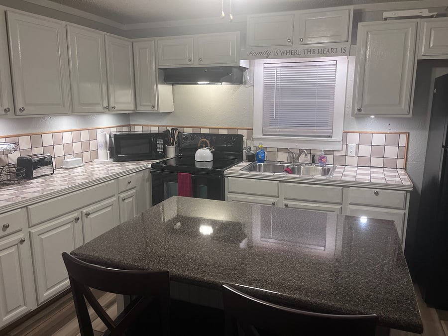 Furnished Finder property 364762_1 photo 3
