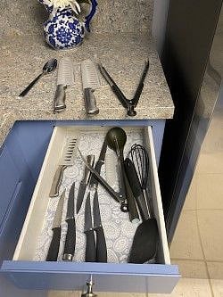 Fully stocked kitchen awaiting you. The knives are kept sharp!