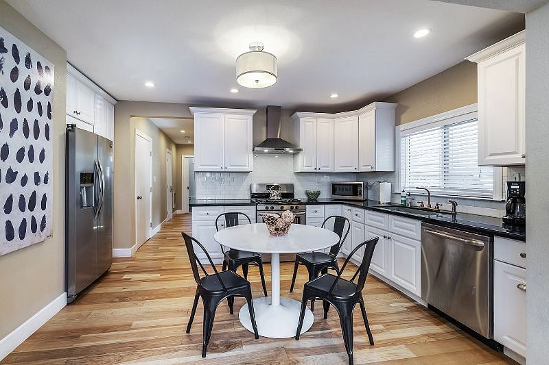 Furnished Finder property 364983_1 photo 6