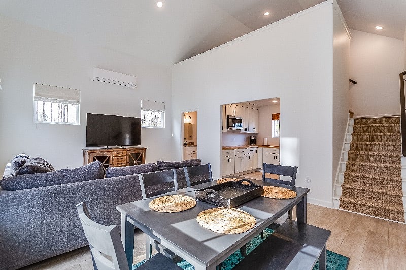 Furnished Finder property 365063_1 photo 3