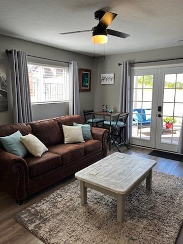 Furnished Finder property 365089_1 photo 4
