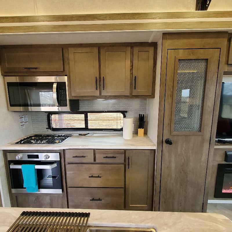 Furnished Finder property 365092_1 photo 10