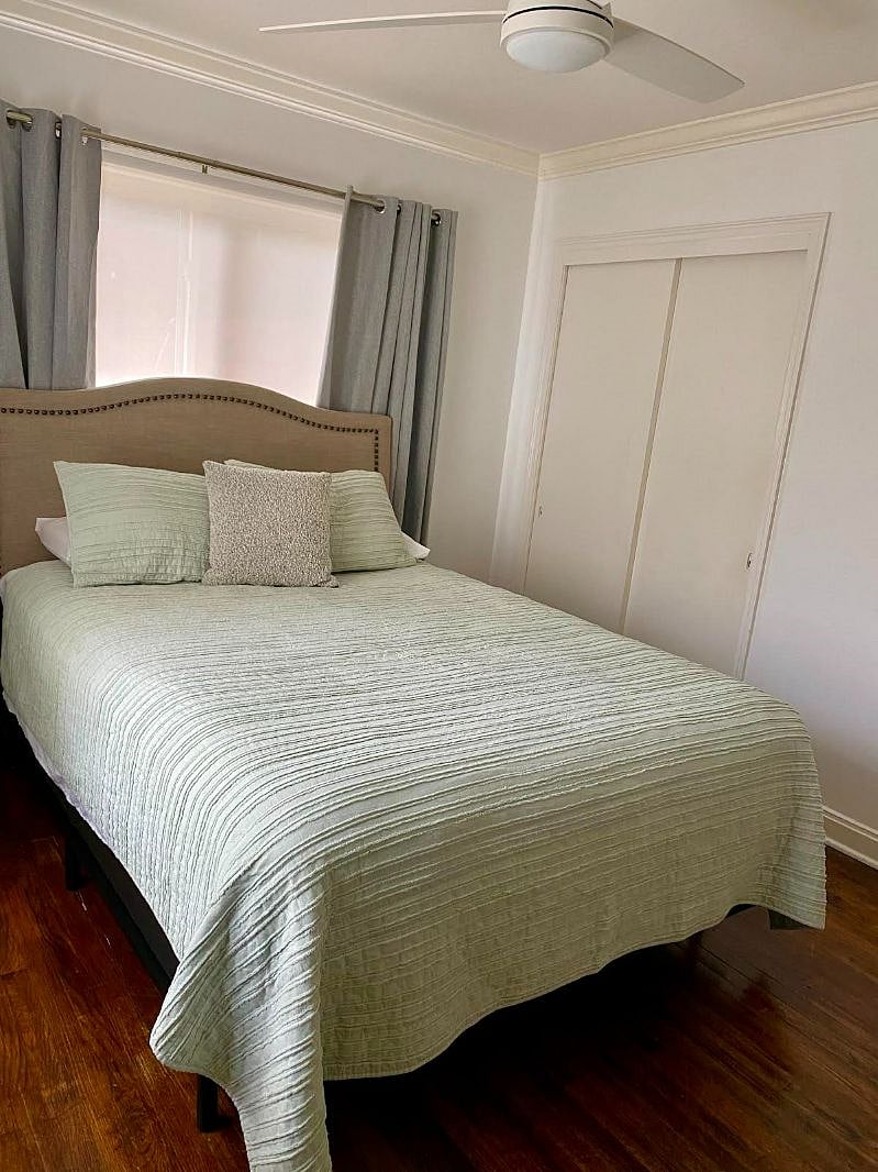 Bedroom 2 with Closet