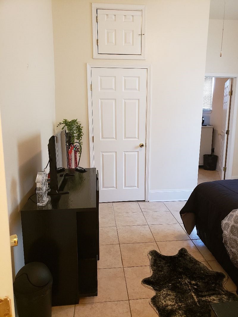 Furnished Finder property 365182_1 photo 8