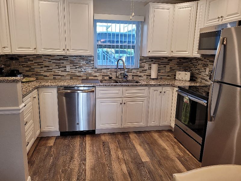 Furnished Finder property 365213_1 photo 11
