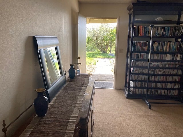 Furnished Finder property 365284_2 photo 4