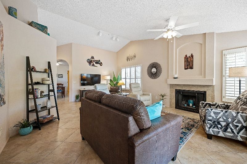 Furnished Finder property 365313_1 photo 11