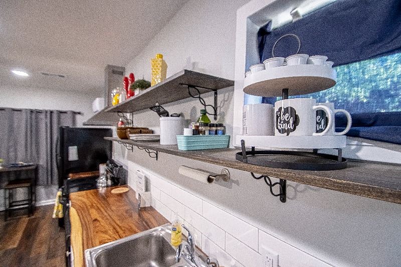 Furnished Finder property 365324_1 photo 12