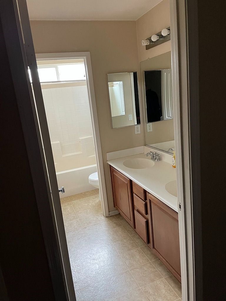 Furnished Finder property 365335_1 photo 8