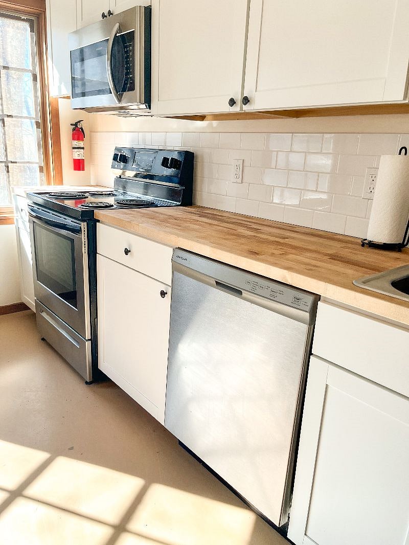 Furnished Finder property 365349_1 photo 14