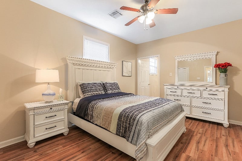 Furnished Finder property 365354_1 photo 17