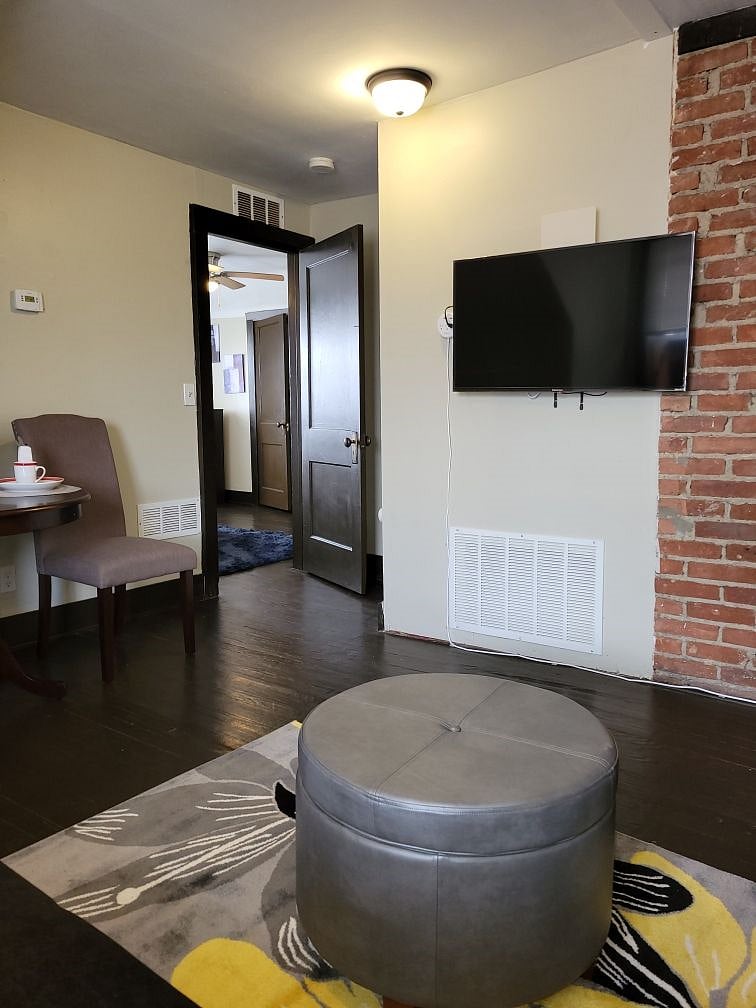 Furnished Finder property 365367_1 photo 4