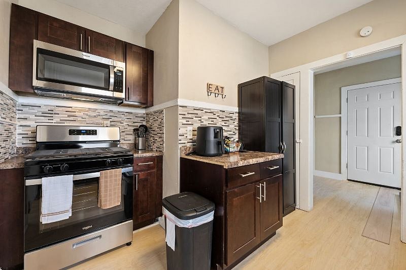 Furnished Finder property 365367_3 photo 7