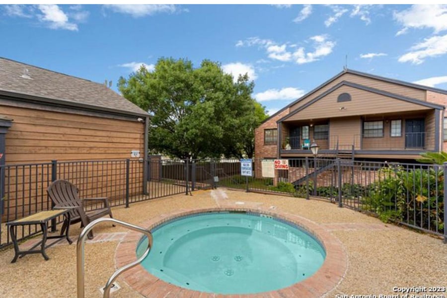 Furnished Finder property 365417_1 photo 7