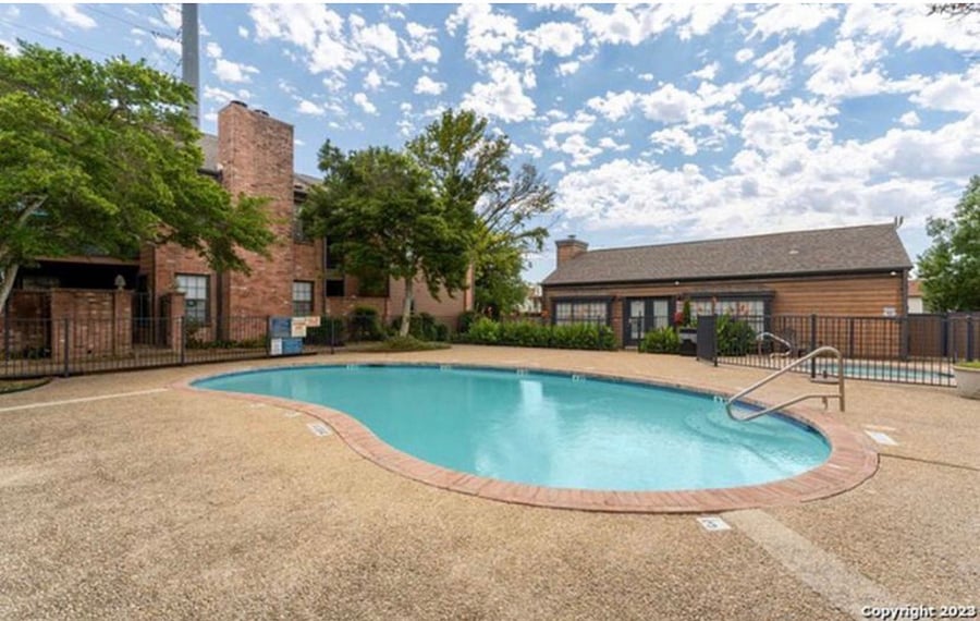 Furnished Finder property 365417_1 photo 13