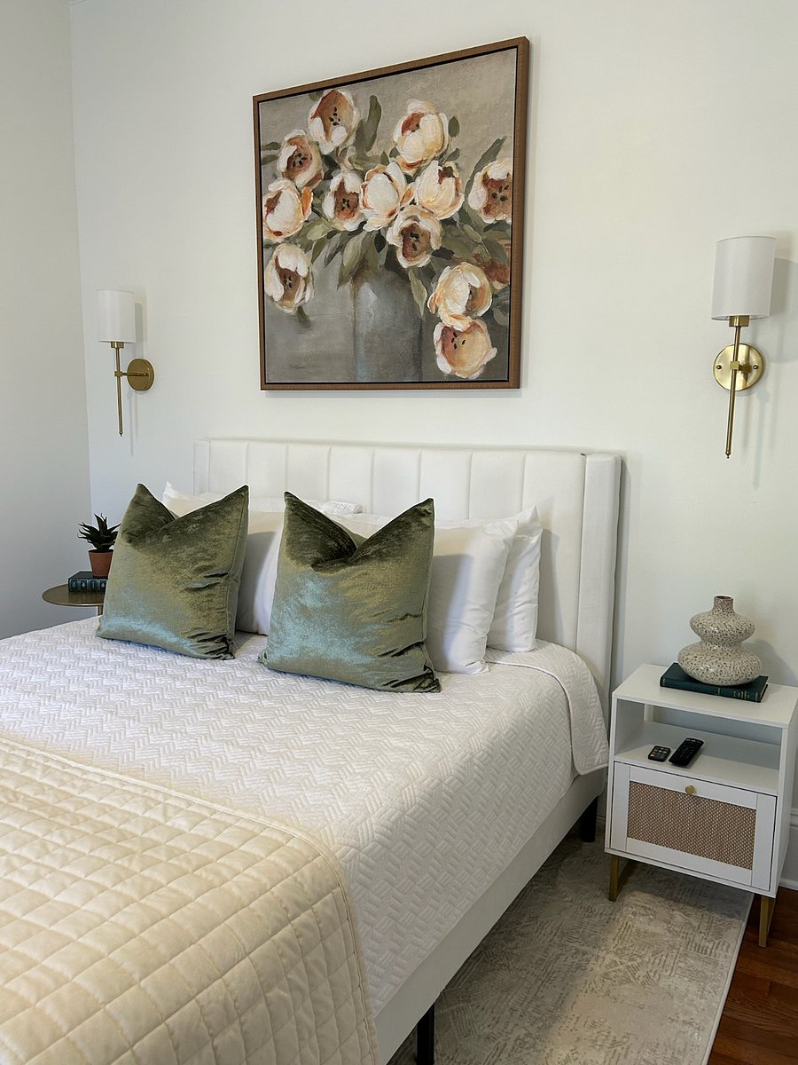 Furnished Finder property 365421_2 photo 3