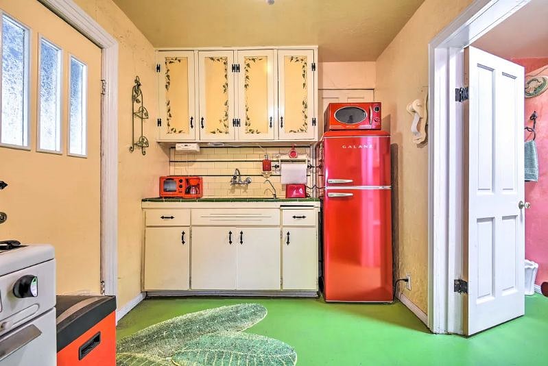 Furnished Finder property 365437_1 photo 10