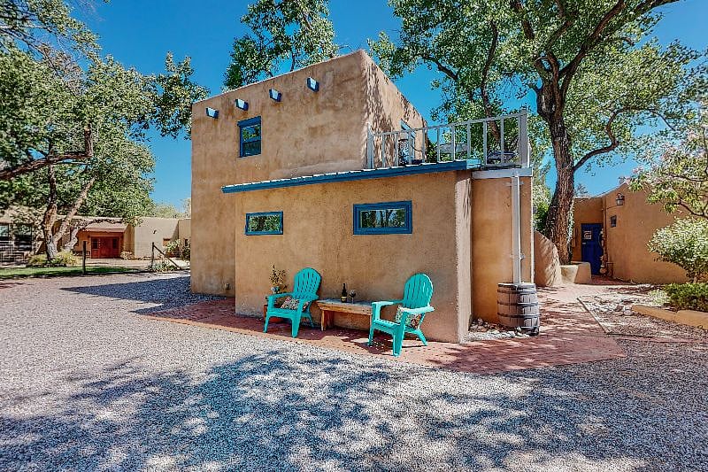 Furnished Finder property 365471_1 photo 3