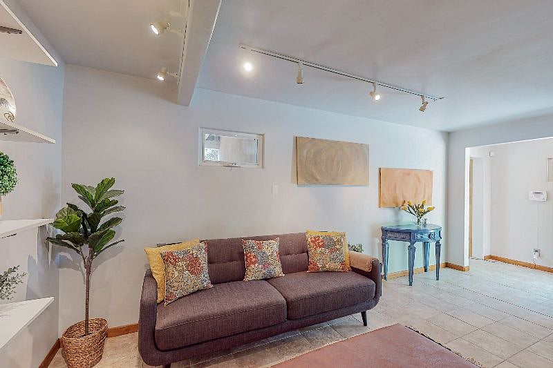 Furnished Finder property 365471_1 photo 15