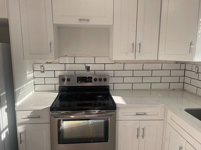 Furnished Finder property 365486_1 photo 12