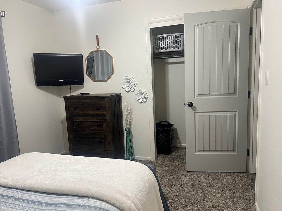 Furnished Finder property 365489_2 photo 21