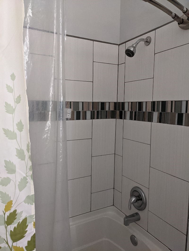 Furnished Finder property 365588_1 photo 8