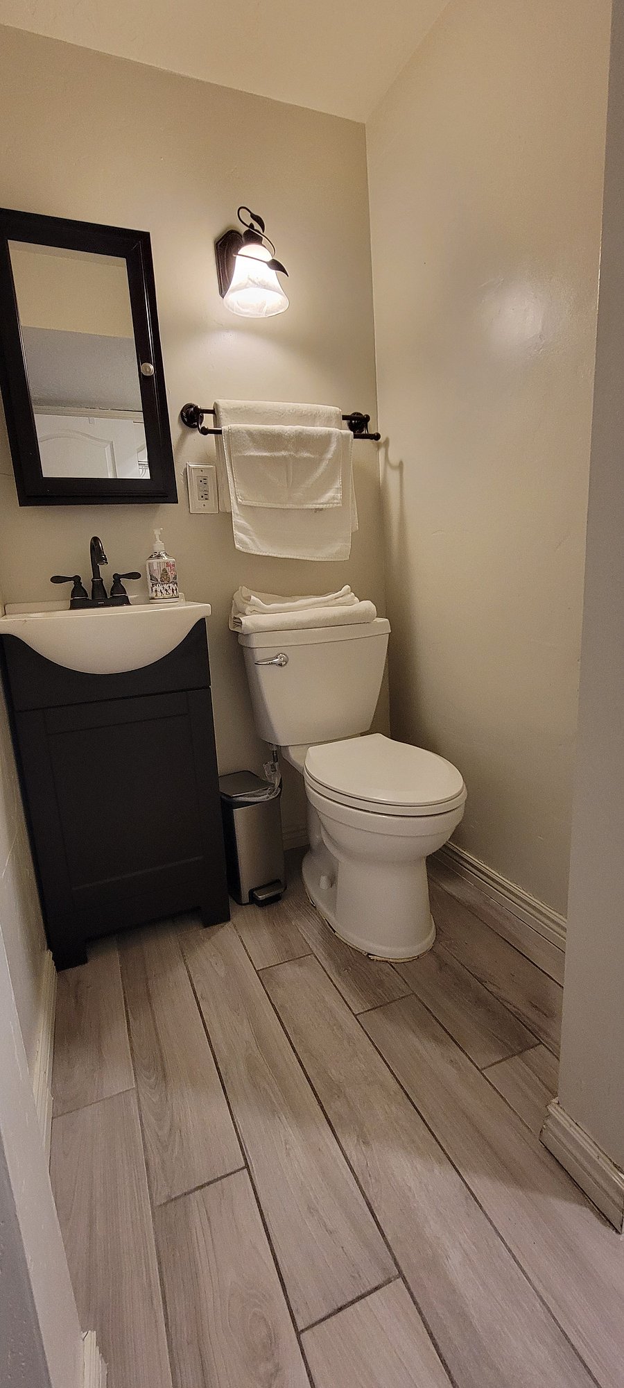 Furnished Finder property 365604_1 photo 10