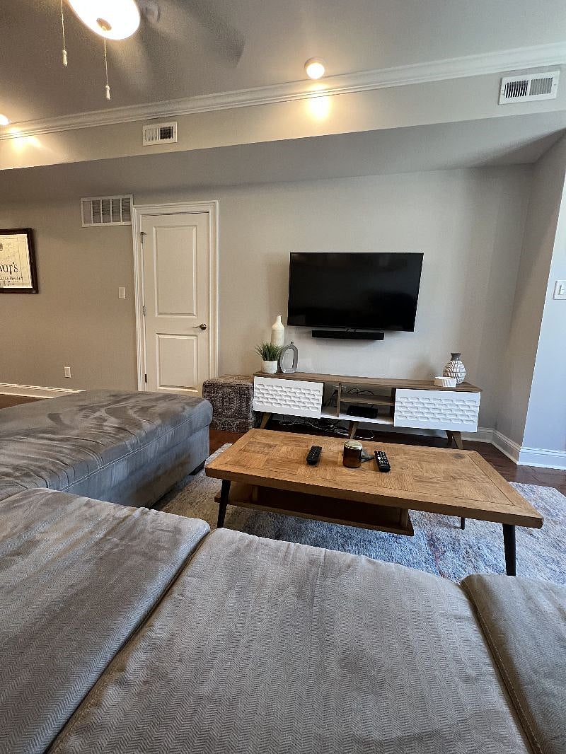 Furnished Finder property 365608_1 photo 5