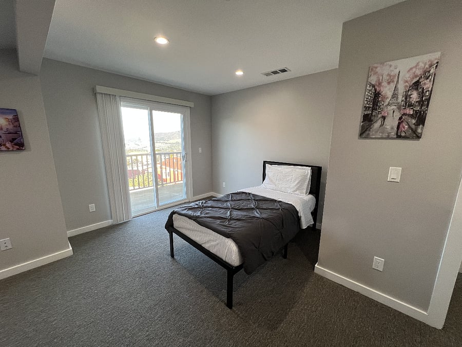 Furnished Finder property 365669_1 photo 15