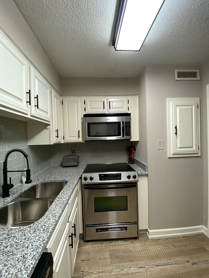 Furnished Finder property 365731_1 photo 15